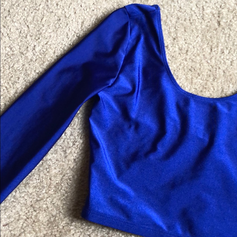 Crop top - Picture 3 of 4